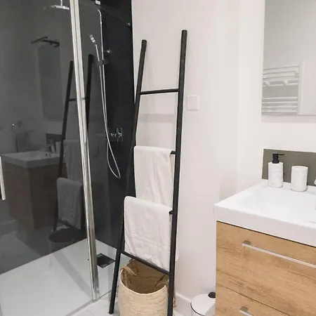 Appartement Appt Standing Et Confort Au Coeur De La Rochelle